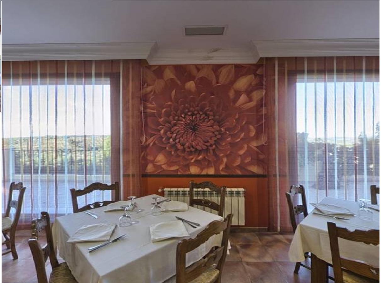 Hotel Sierra De Araceli Лусена Екстер'єр фото